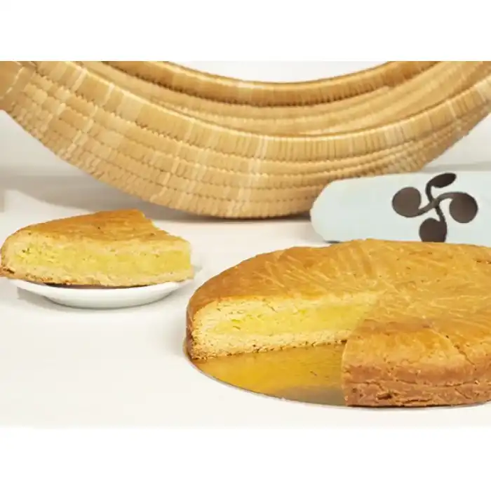 Gâteau Basque à la crème